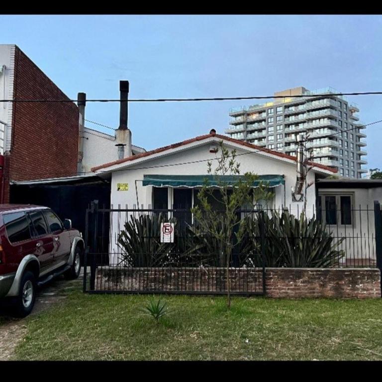 Casa en Punta del Este a 400mts del mar - Casa de 2 dormitorios - 6