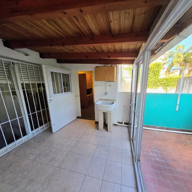 JACARANDA SUITE depto Centrico con Patio Galeria y Balcon - One-Bedroom Apartment - 13