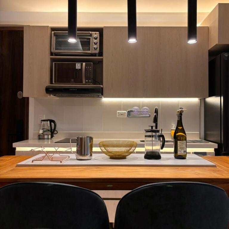 Modern Loft Puerta de Laureles Medellin - One-Bedroom Apartment - 17