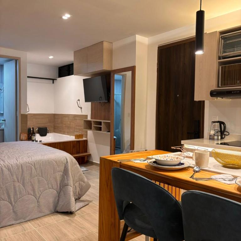 Modern Loft Puerta de Laureles Medellin - One-Bedroom Apartment - 20