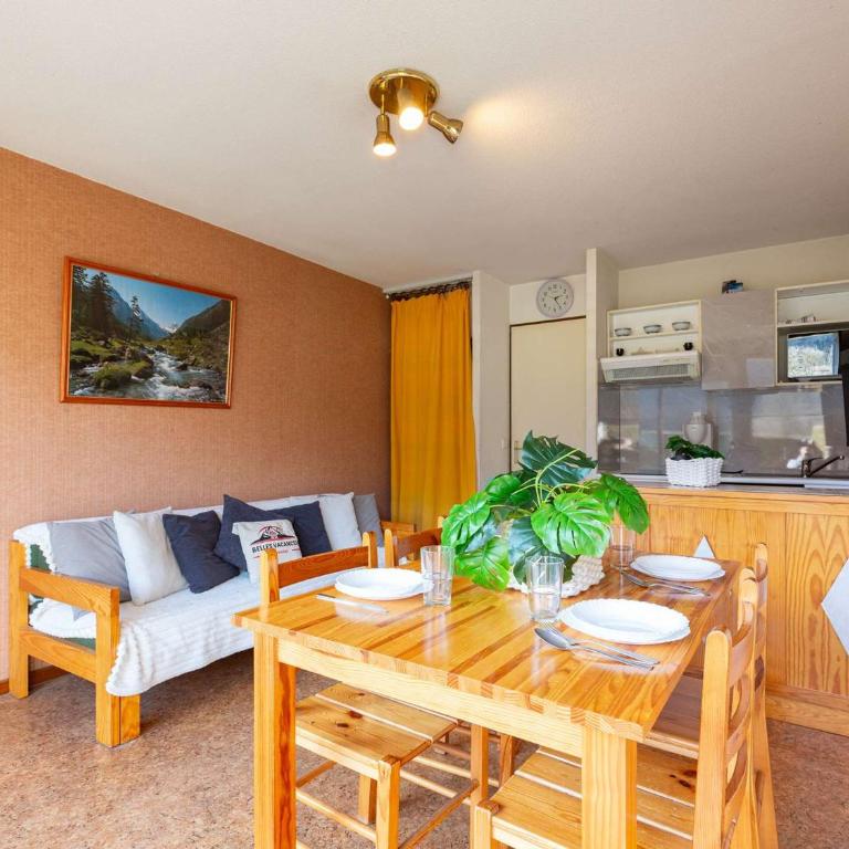 Appartement pour 6 près des pistes avec parking à Saint-Lary - FR-1-296-537 - Apartment - 2