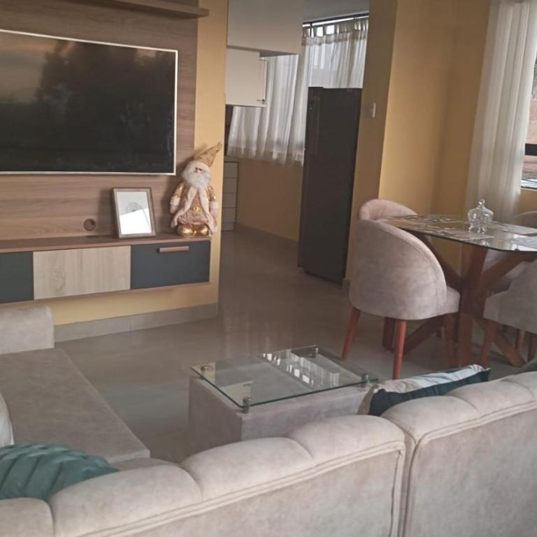 Boulevard home hostel - Lima Airport - Three-Bedroom Apartment - 7
