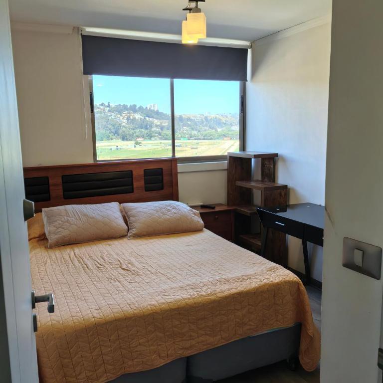 Vista Oriente - Three-Bedroom Apartment - 16