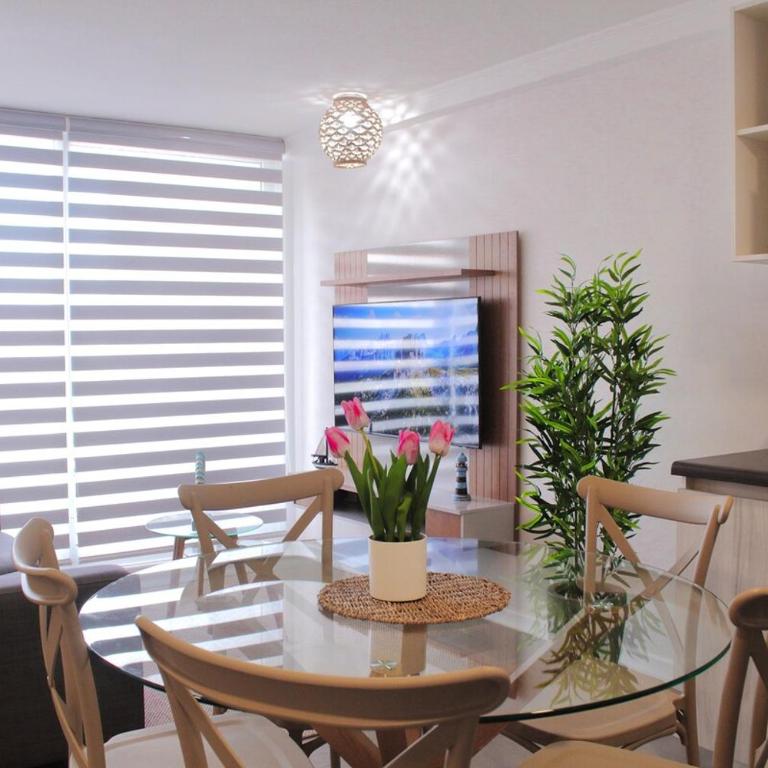 Dpto tercer piso con piscina cerca de Playa el Faro - Two-Bedroom Apartment - 1