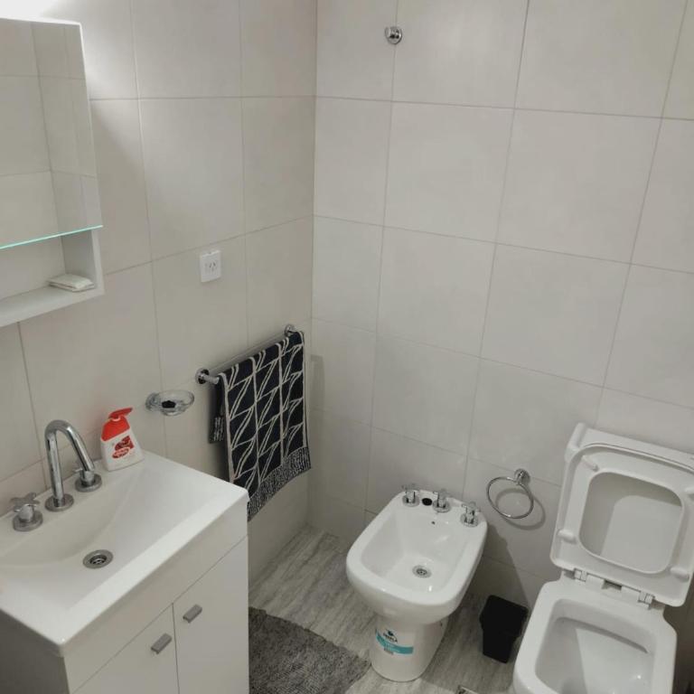 Impecable y amplio Zona Polideportivo y Hospital Privado - One-Bedroom Apartment - 13