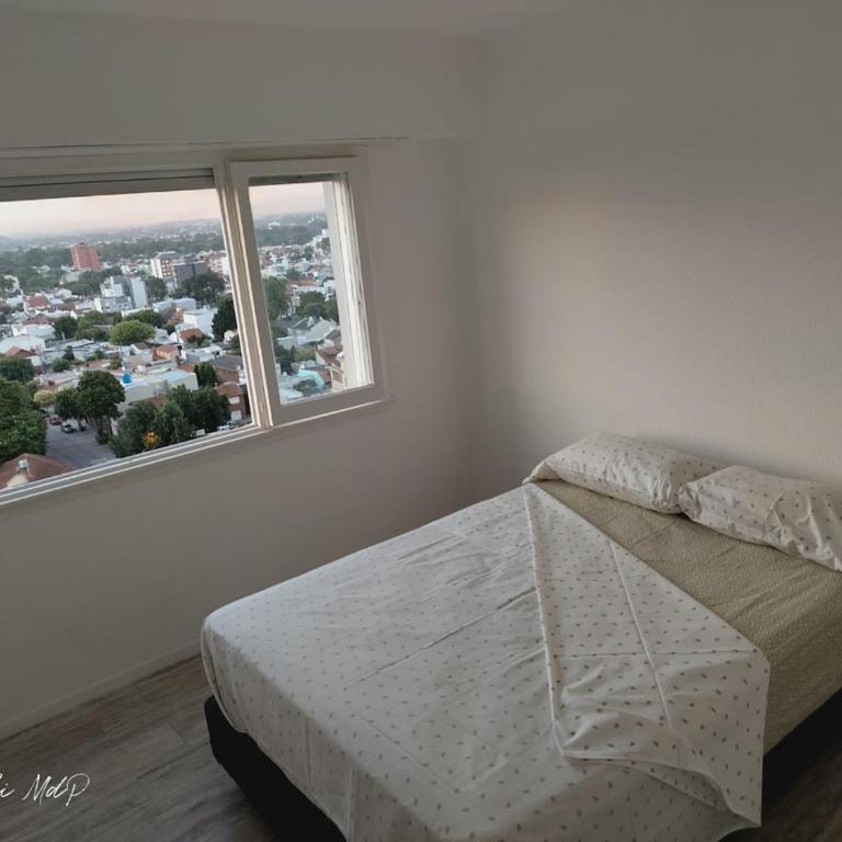 Impecable y amplio Zona Polideportivo y Hospital Privado - One-Bedroom Apartment - 11