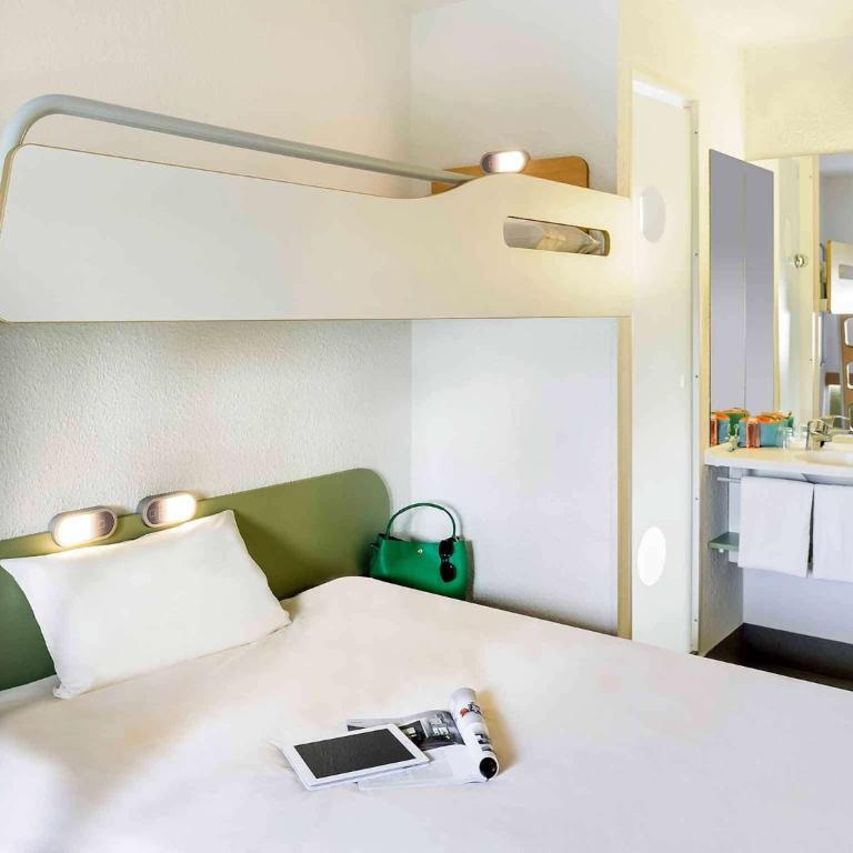ibis budget Bordeaux Centre Bastide - Chambre Triple - 5