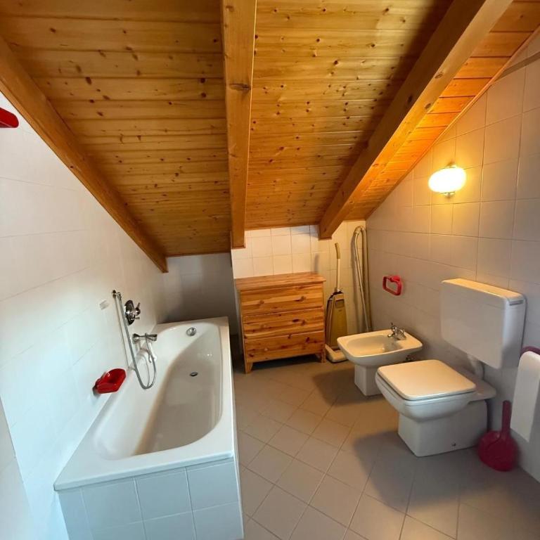 Casa di Lilly - Appartamento con 2 Camere da Letto - 15