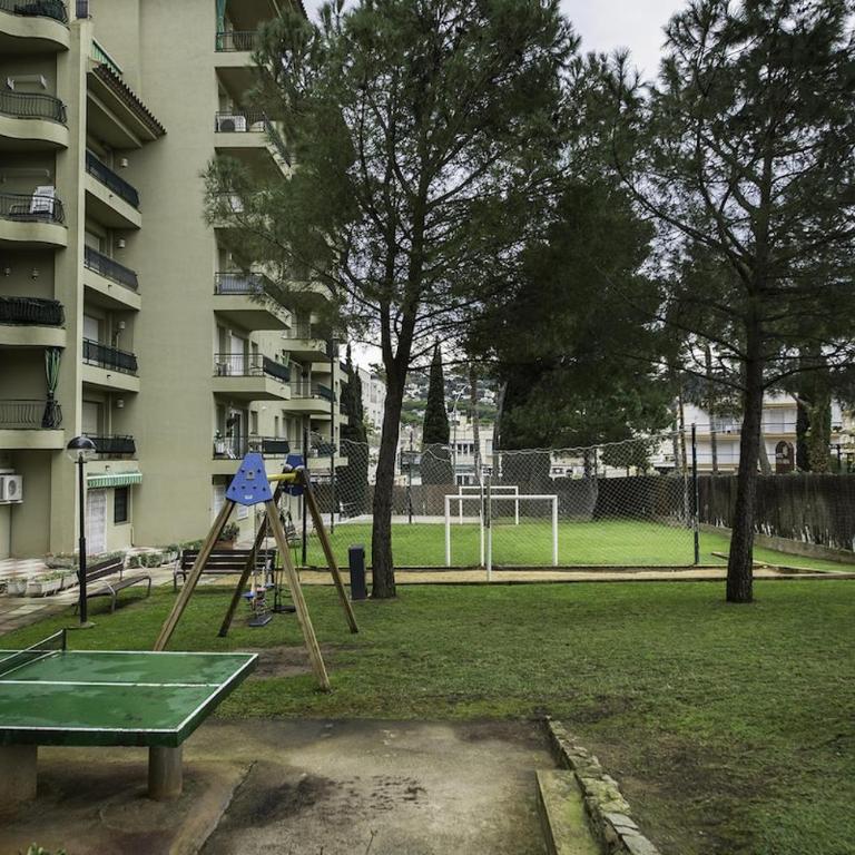 Apartamento con piscina y parking en Platja d'Aro - Apartamento de 3 dormitorios - 7