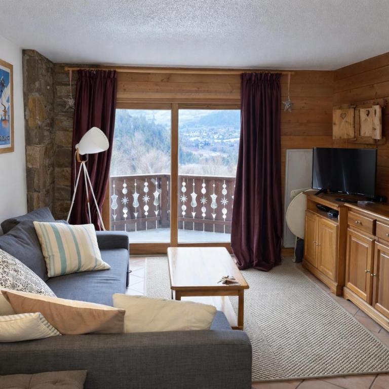 Appartement cosy - Magnifique vue, piscine et à deux pas du ski - Appartement 2 Chambres - 4