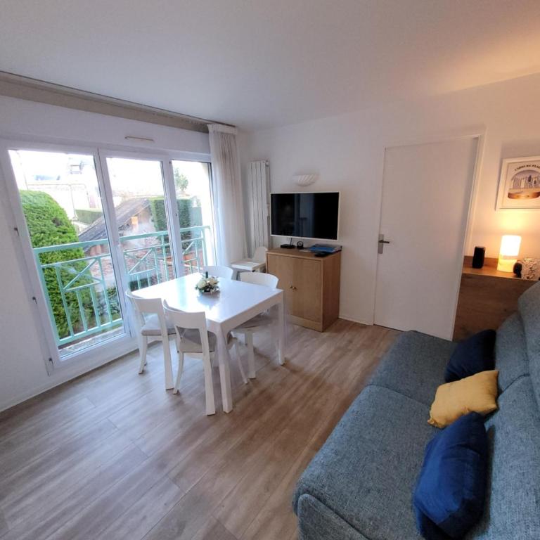 200m de la mer Piscine WIFI T3 38 m2 6 pers 2 chambres Ascenseur - Appartement 2 Chambres - 8