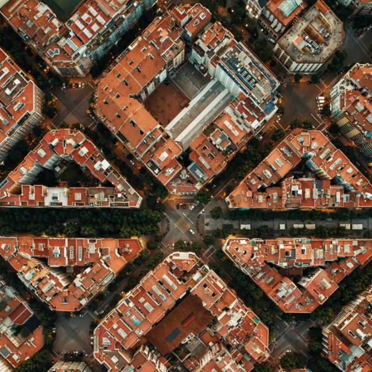 Poblenou Beach Penthouse l Loft with Private Terrace l 5 min Walk to the Beach - One-Bedroom Apartment - 61