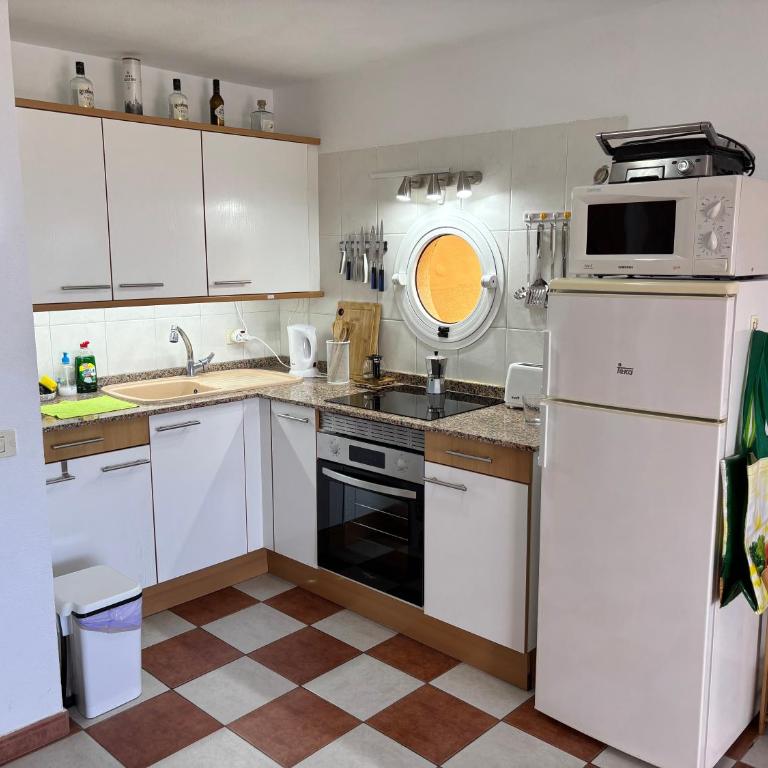 Royal condor One bed apartment with viws to the cliffs and Atlantic Ocean - Apartamento de 1 dormitorio - 6