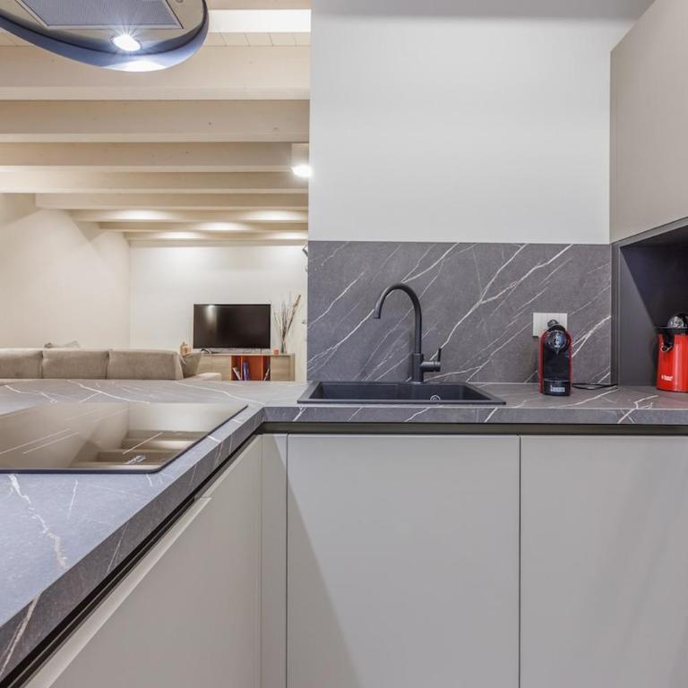 Modena Historic Center - Elegant Family Apartment - Appartamento con 2 Camere da Letto - 9