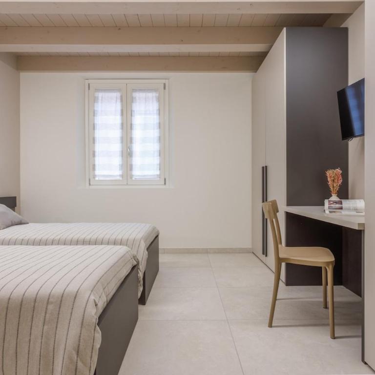 Modena Historic Center - Elegant Family Apartment - Appartamento con 2 Camere da Letto - 19