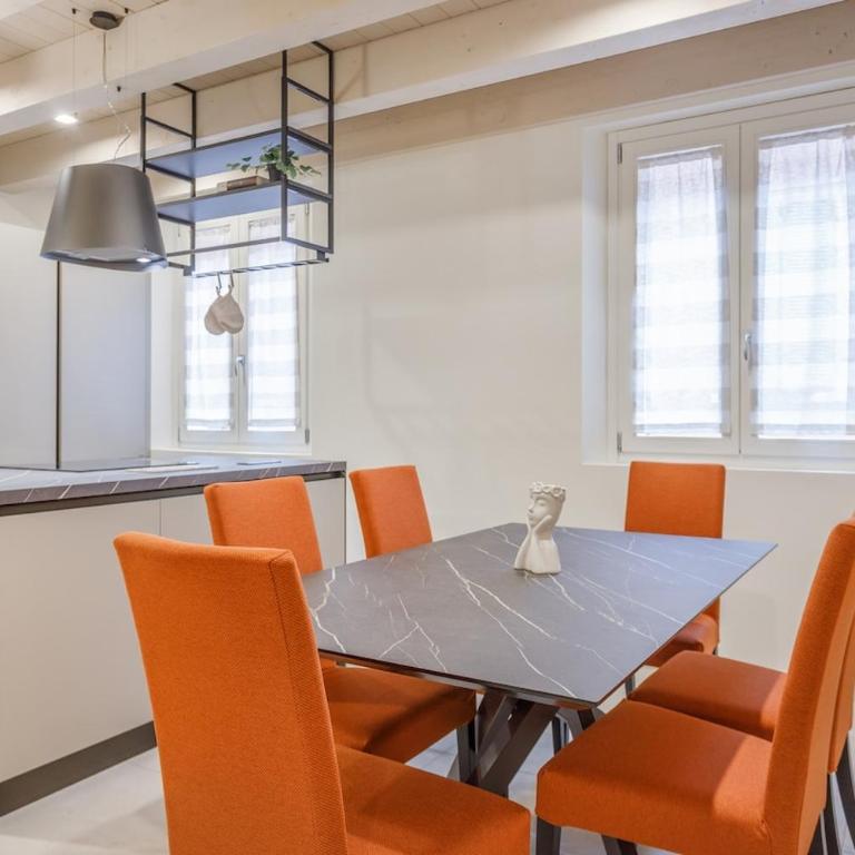 Modena Historic Center - Elegant Family Apartment - Appartamento con 2 Camere da Letto - 11