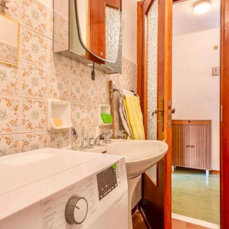 Accogliente appartamento a due minuti dal centro - Appartamento con 1 Camera da Letto - 10
