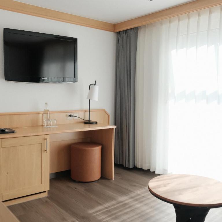 Hotel Alpin Superior - Comfort Doppelzimmer mit Balkon und Bergblick - 3