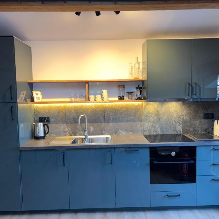 Penthouse Apartment, 3 Bedroom with Private Balcony - Appartement 3 Chambres avec Balcon - 9