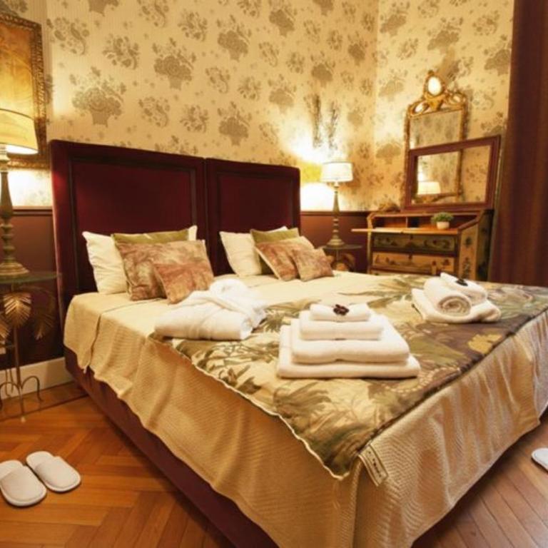 Decopetit The House of Timeless Charme - Appartamento Superior con 2 Camere da Letto - 2