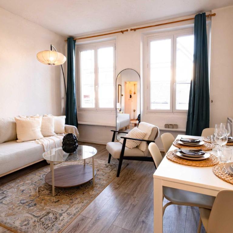 Cozy Parisian Studio Montorgueil - Apartment - 1