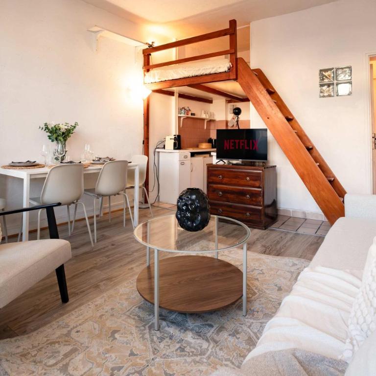 Cozy Parisian Studio Montorgueil - Apartment - 2