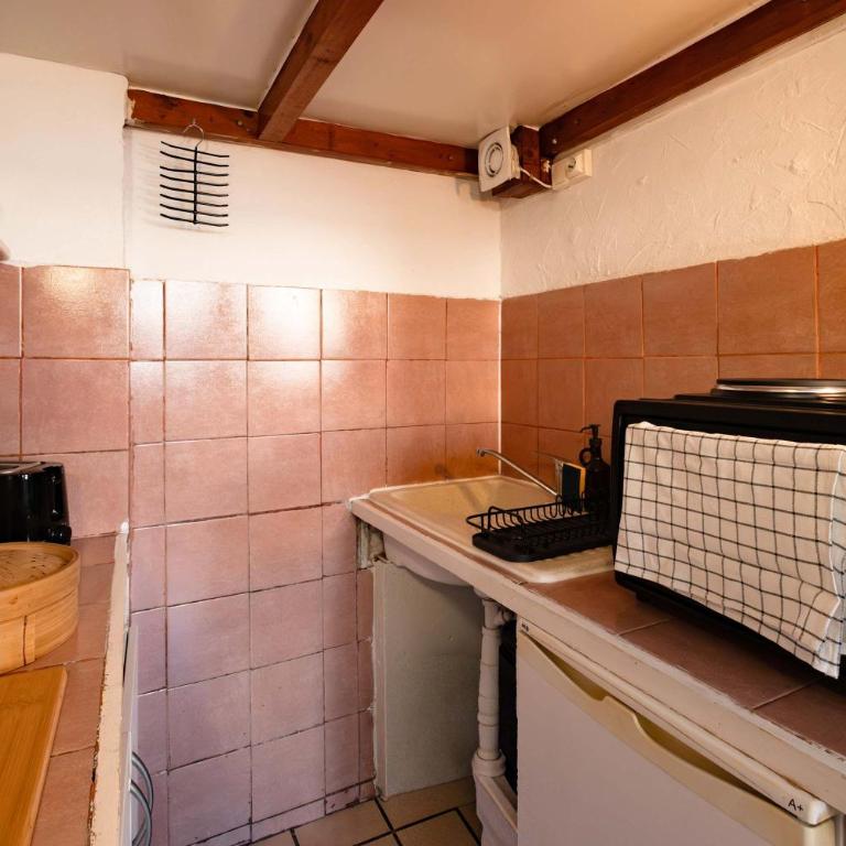 Cozy Parisian Studio Montorgueil - Apartment - 14