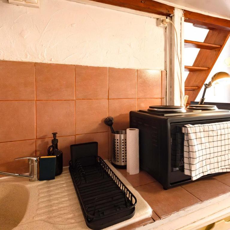 Cozy Parisian Studio Montorgueil - Apartment - 15