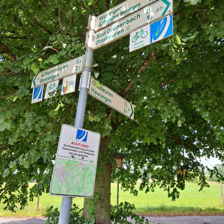 Ferienwohnungen Allgäublick am Radweg mit Fahrradgarage und Garten - Apartment mit 1 Schlafzimmer und Gartenblick - 11