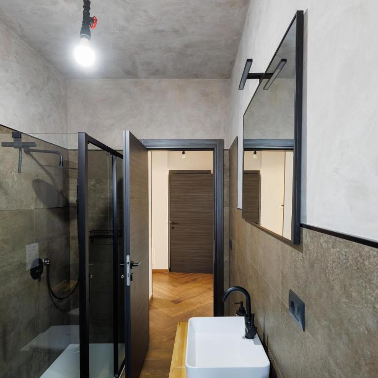 Industrial Loft in Rome - Metro C to Colosseum - Appartement 2 Chambres avec Balcon - 16