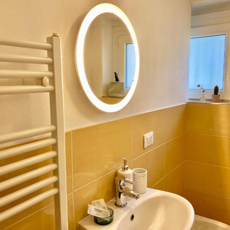 The Green Gate - Airport Guest House - Camera Singola con Bagno Privato - 8