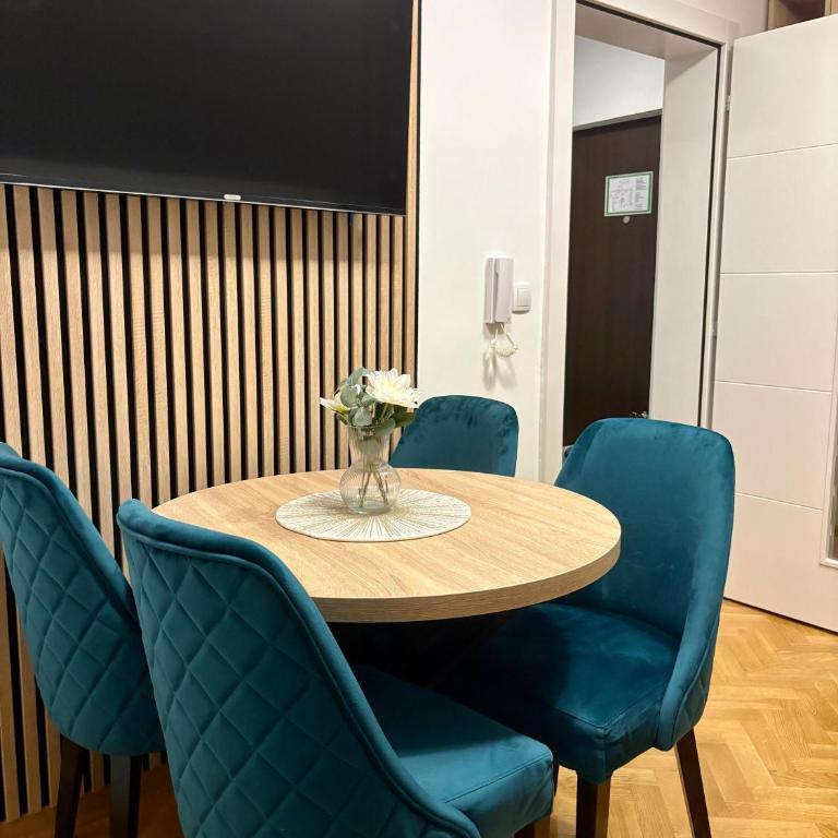 Aurora Lux - Apartman s 1 Spavaćom Sobom i Balkonom - 4