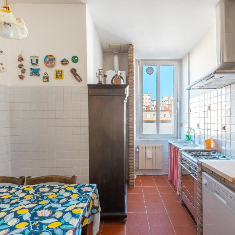 CASA JULÍ - Central Apt - Park View - Private parking - Apartment with Garden View - 10