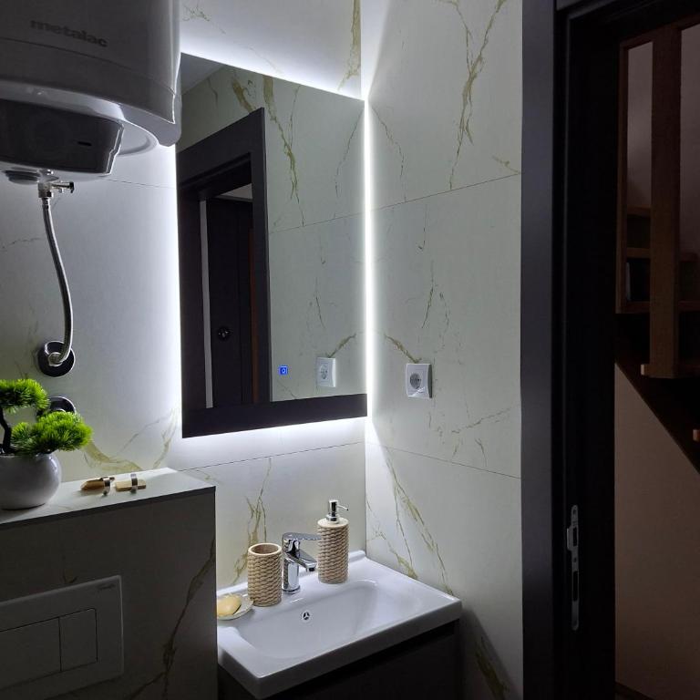 Vikvid - One-Bedroom Apartment - 17