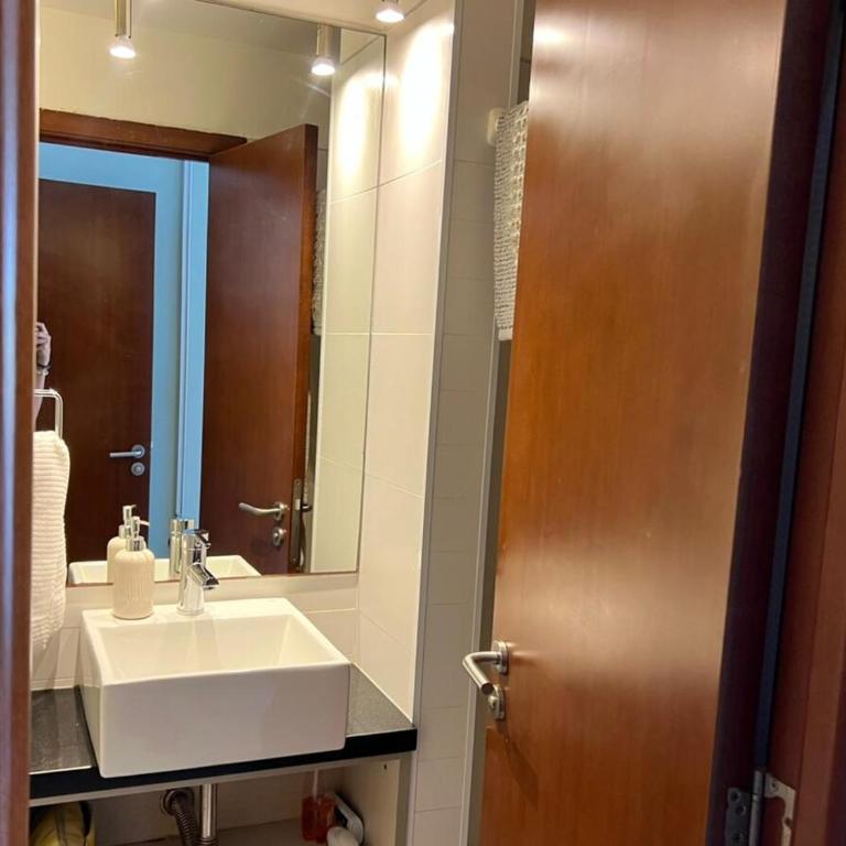 Moderno Apartamento en el Corazón de la Península - Apartamento de 2 dormitorios - 2