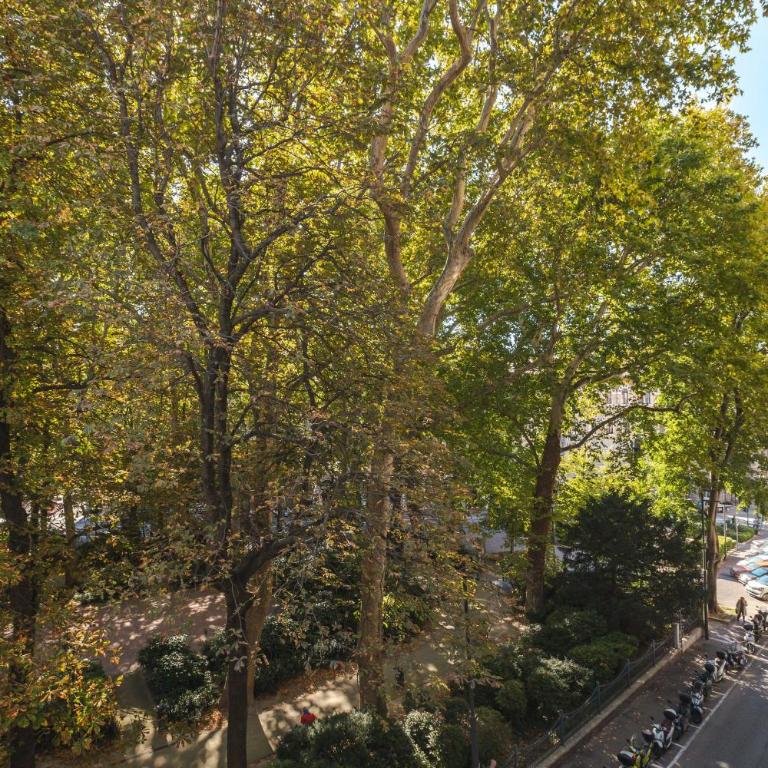 CASA JULÍ - Central Apt - Park View - Private parking - Apartment with Garden View - 20