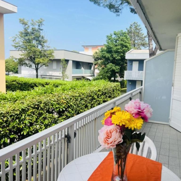 Cozy apartment near the sea with balcony - Apartment - 1