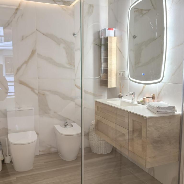 Apartamento NUEVO Lujoso Suites Centro Bilbao Wifi ,Parking - Two-Bedroom Apartment - 26