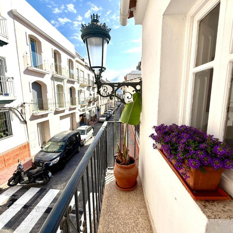 Nerja Old Town 3 Bed House with Private Roof Terrace - Three-Bedroom House - 7