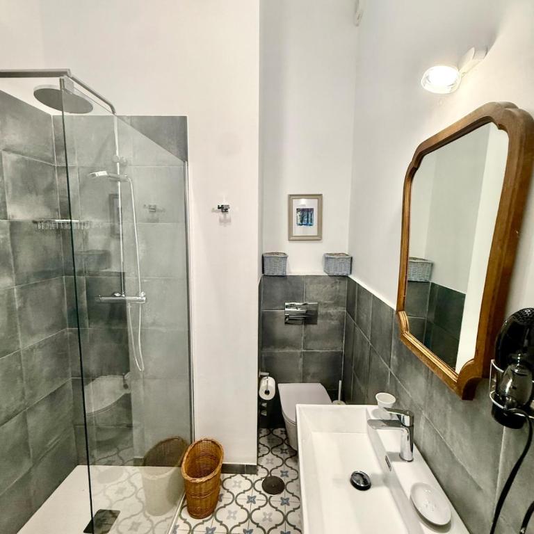 Nerja Old Town 3 Bed House with Private Roof Terrace - Three-Bedroom House - 10