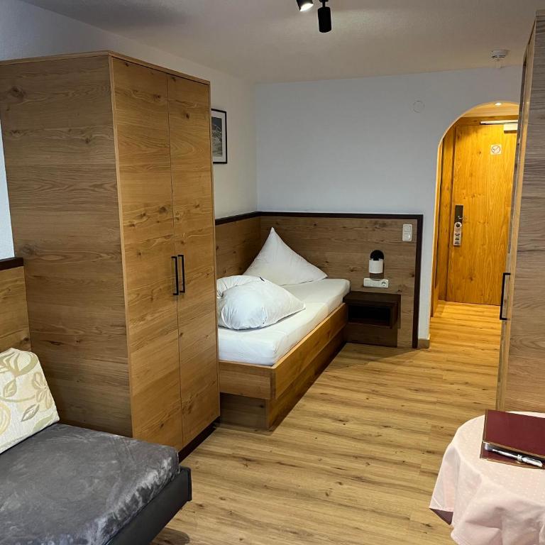 Hotel Garni Tyola - Einzelzimmer - 1