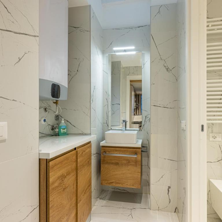 Cozy Loft In Charme Position Porta Venezia - One-Bedroom Superior Apartment - 5