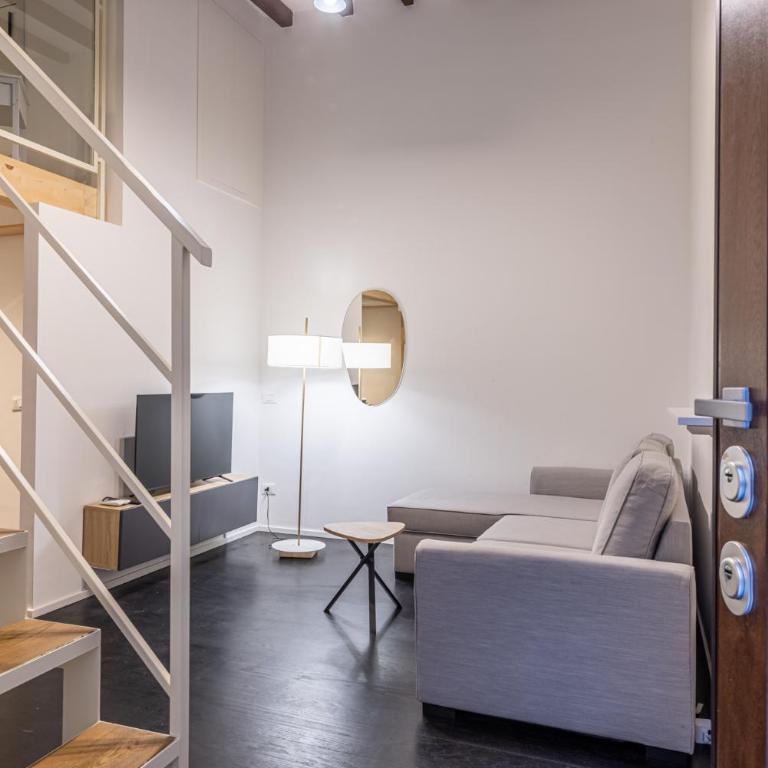 Cozy Loft In Charme Position Porta Venezia - One-Bedroom Superior Apartment - 13