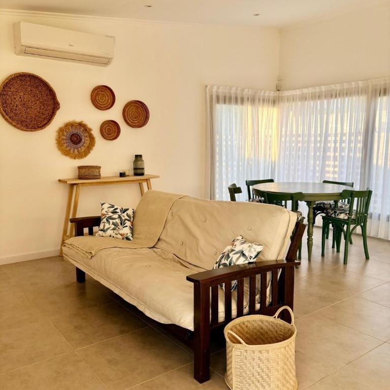 Entreverdes Casa Orquídea 1 Arroyo Leyes - Two-Bedroom House - 2