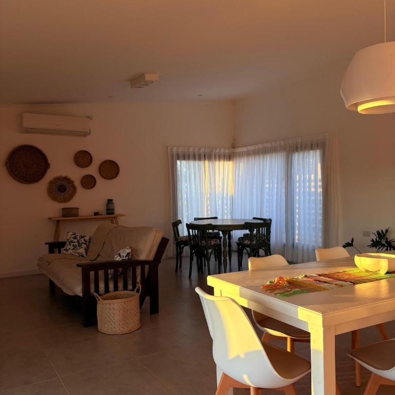 Entreverdes Casa Orquídea 1 Arroyo Leyes - Two-Bedroom House - 4