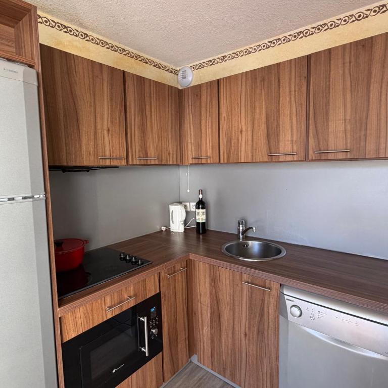 Isola 2000 - Spacieux 50m2 pour 6 - Parking privé - Appartement 2 Chambres avec Vue sur la Montagne - 4