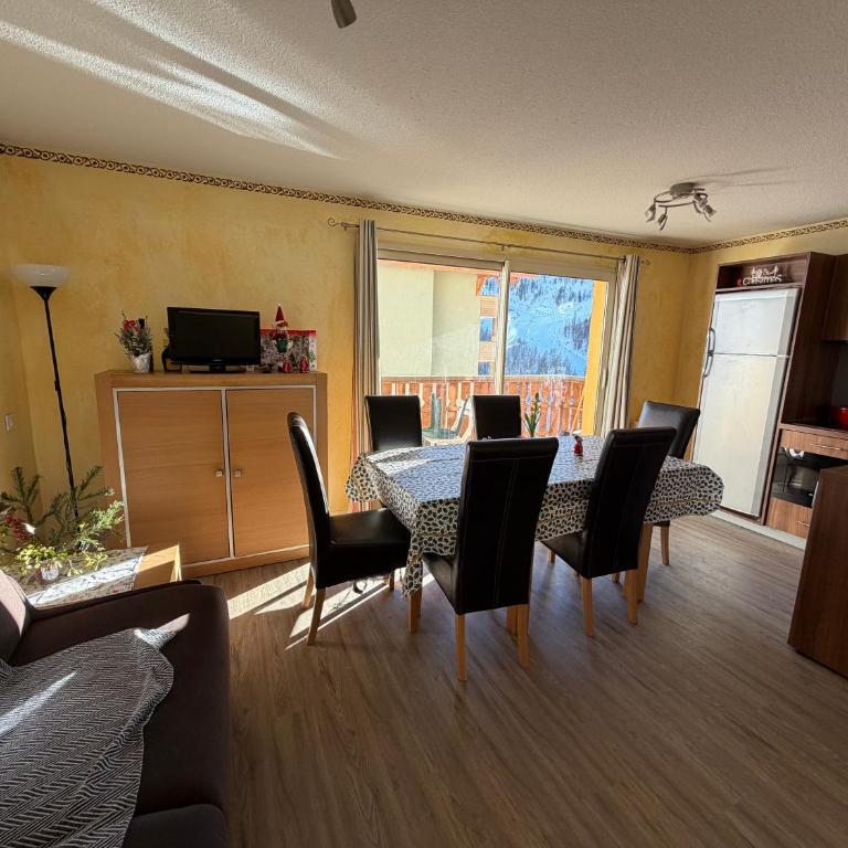 Isola 2000 - Spacieux 50m2 pour 6 - Parking privé - Appartement 2 Chambres avec Vue sur la Montagne - 13