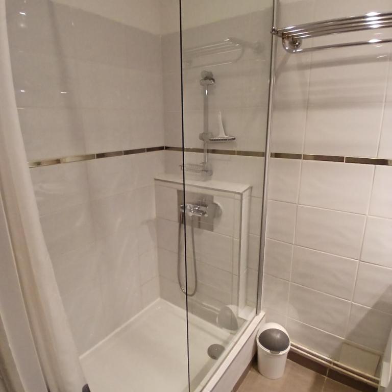 Cosy T2, Meublé de tourisme 3 étoiles, Parking fermé , 2Vélos, Wi-Fi, Clim - Apartamento de 1 dormitorio - 14