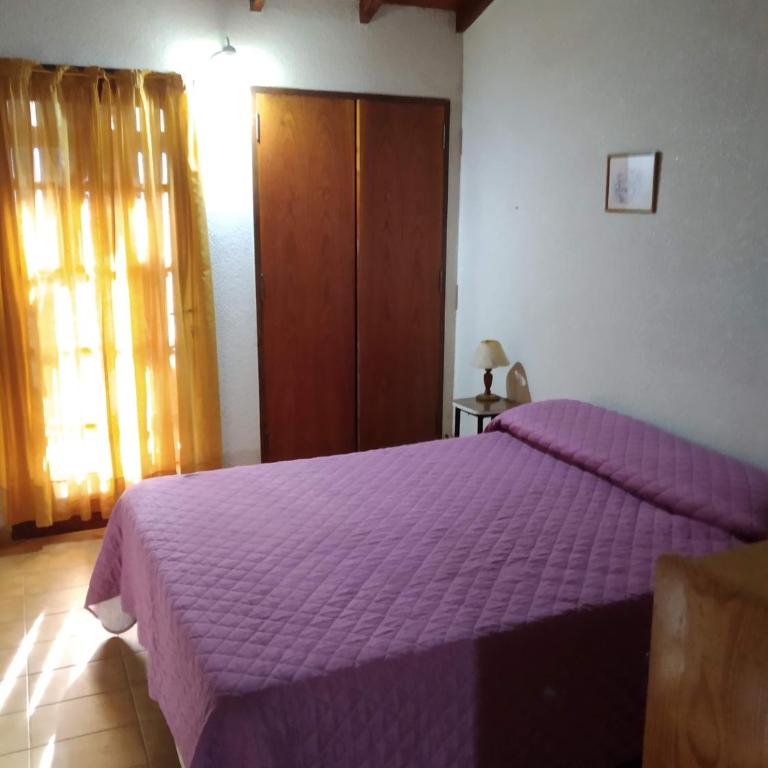 Excelente Duplex en San Bernardo para seis personas, con cochera internet tv con cable parrilla - Two-Bedroom House - 2