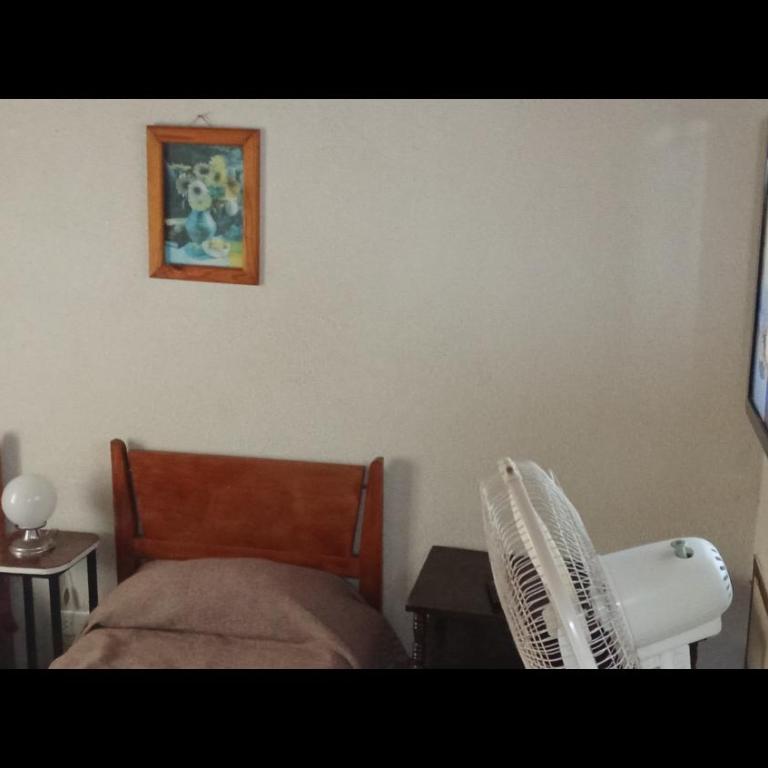 Excelente Duplex en San Bernardo para seis personas, con cochera internet tv con cable parrilla - Two-Bedroom House - 4